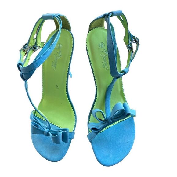 Size 9 Blue Stiletto Bow Sandal - Picture 3 of 11